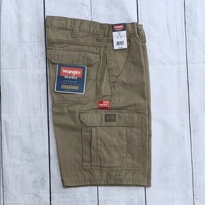 Men’s Wrangler Originals Cargo Loose Fit shorts